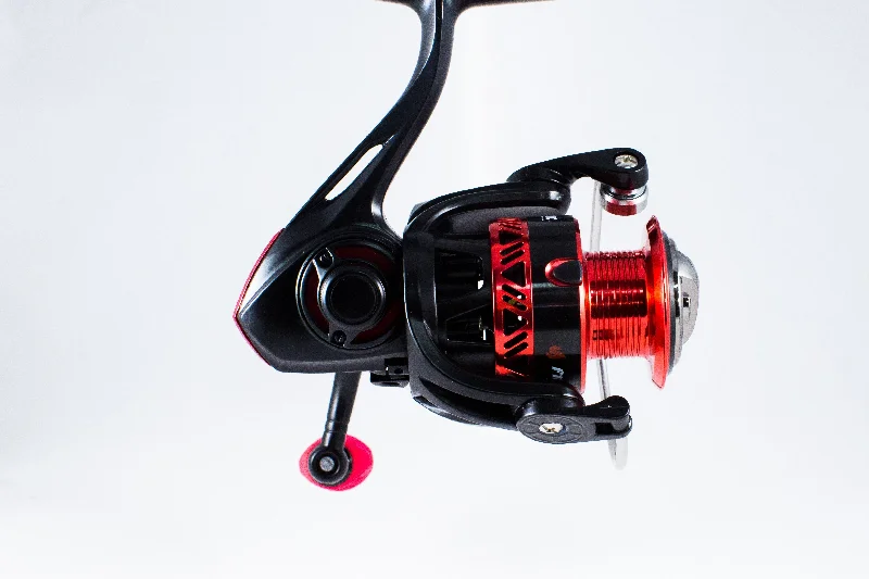 Favorite Fishing PBF Fire Stick Spinning Reel 3000 5.2:1 Red/Black FS3000